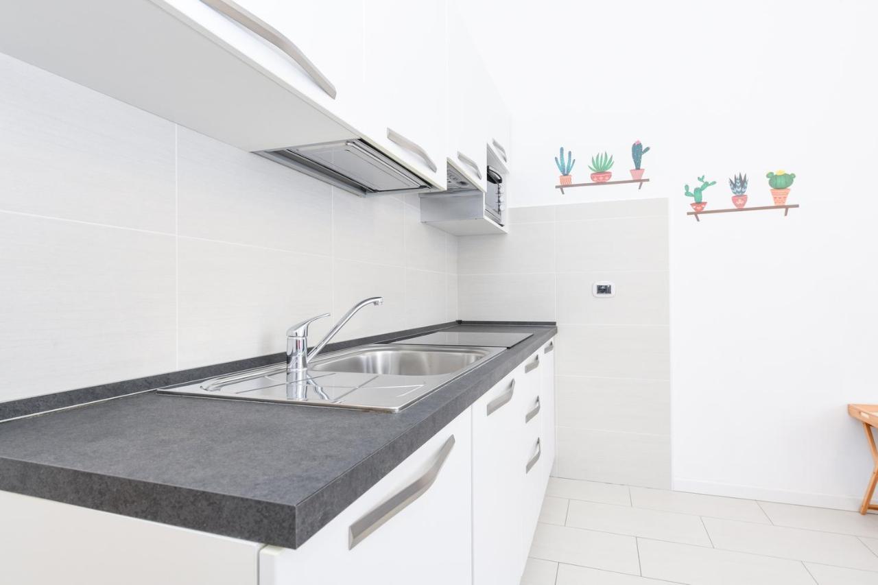 Sail Home - Apartments For Wind Lovers Кампіоне-дель-Ґарда Екстер'єр фото